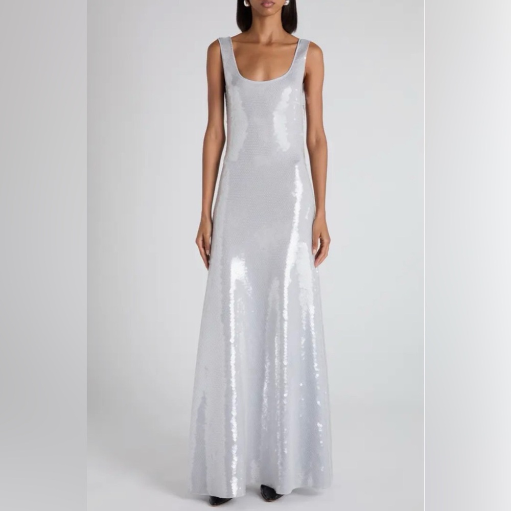 Bottega Veneta - Scoop Neck Sleeveless Light Viscose Grey Sequin Gown - Size S